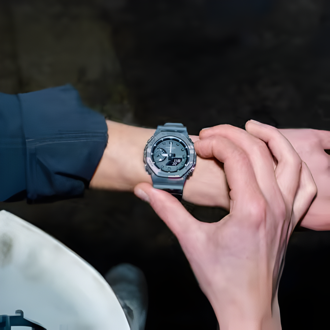Orologio Casio G-SHOCK Unisex GA-2100CM-8AER