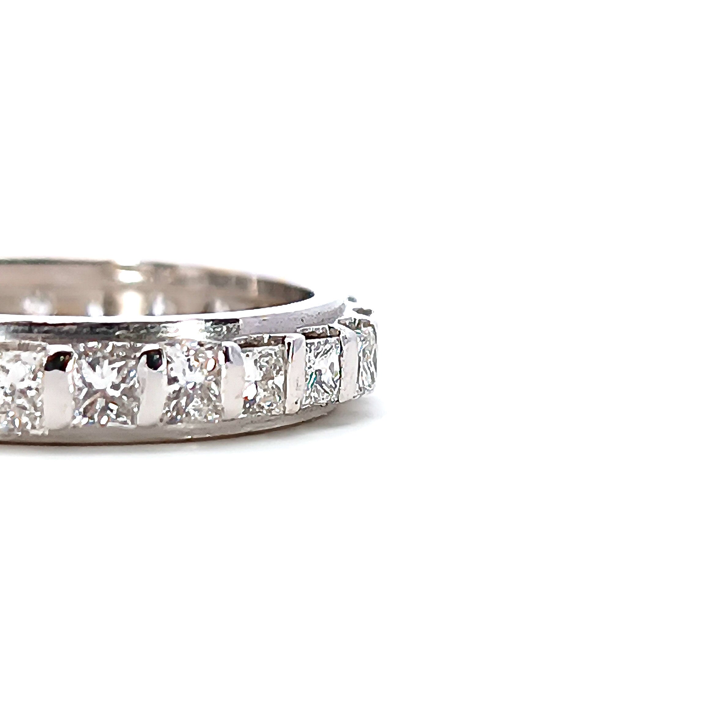Anello Eternity Diamanti D'Arrigo DAR0995